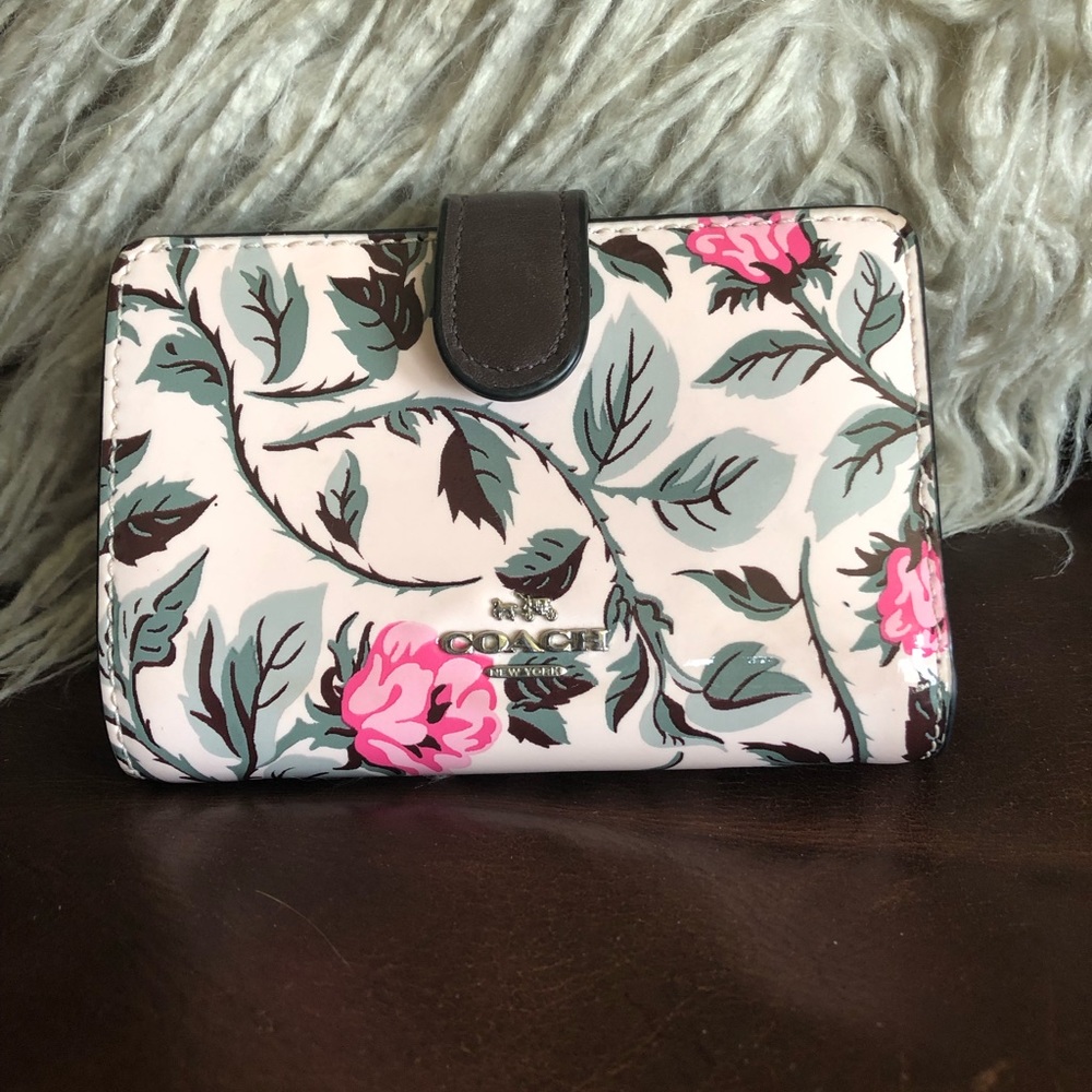 Gorgeous Coach Wallet